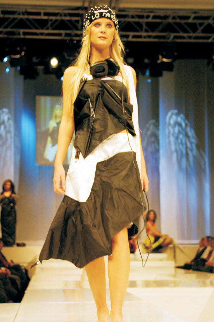 rag_reasure_balticFASHIONaward_15.10.2005_heringsdorf